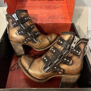 Freebird Women's Boots - Beckett Size 9